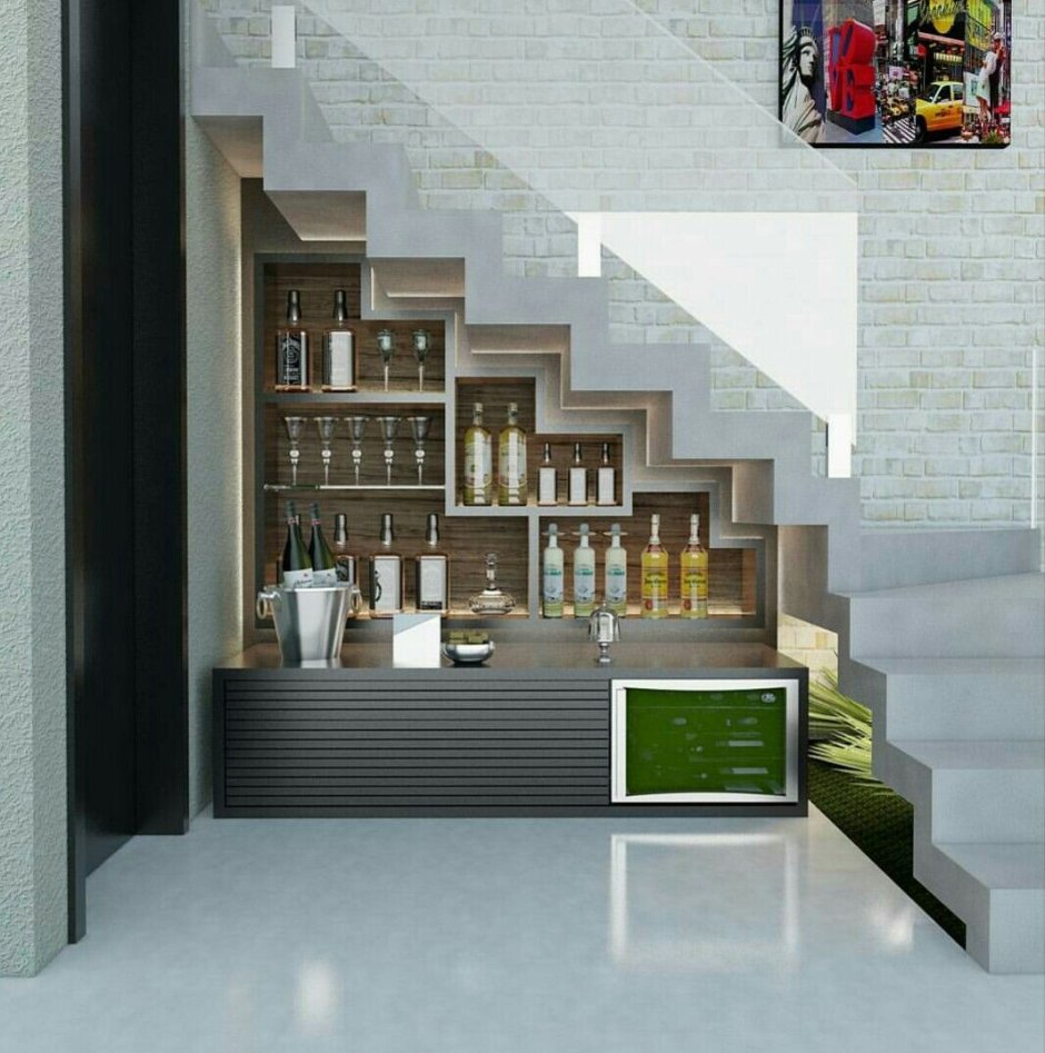 Кухонный гарнитур под лестницей