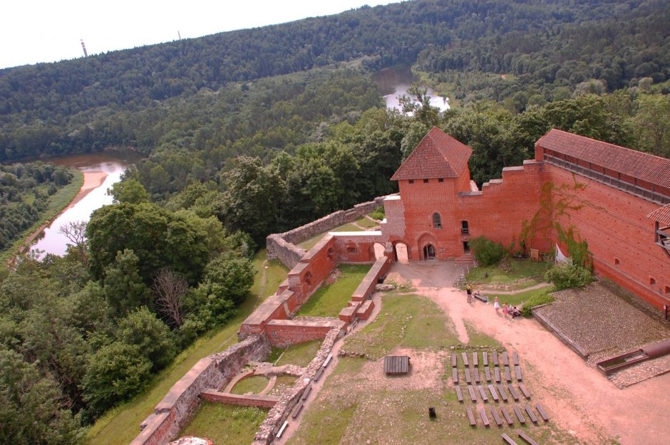 Турайдский замок реконструкция