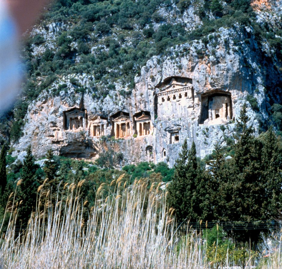 Крак-де-Шевалье замок