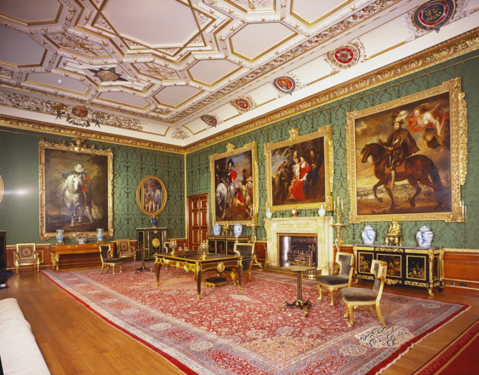 Виндзорский замок – резиденция королевы Великобритании.