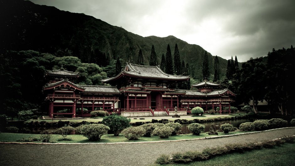 Япония буддийский храм в горах