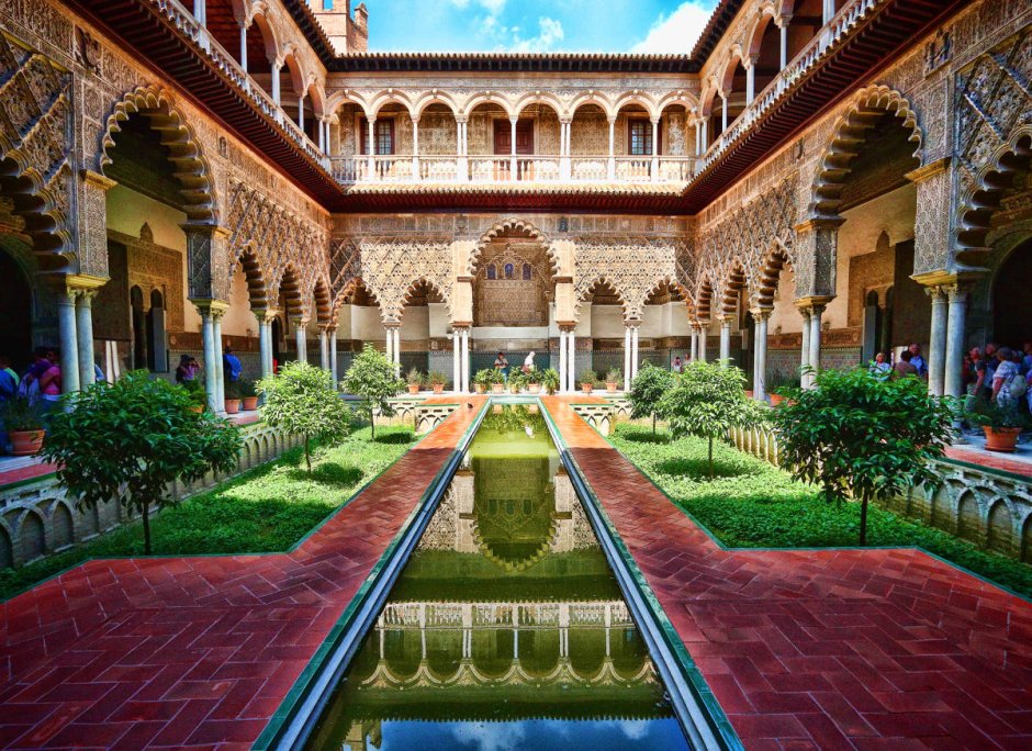 Дворец Альгамбра в Гранаде львиный двор