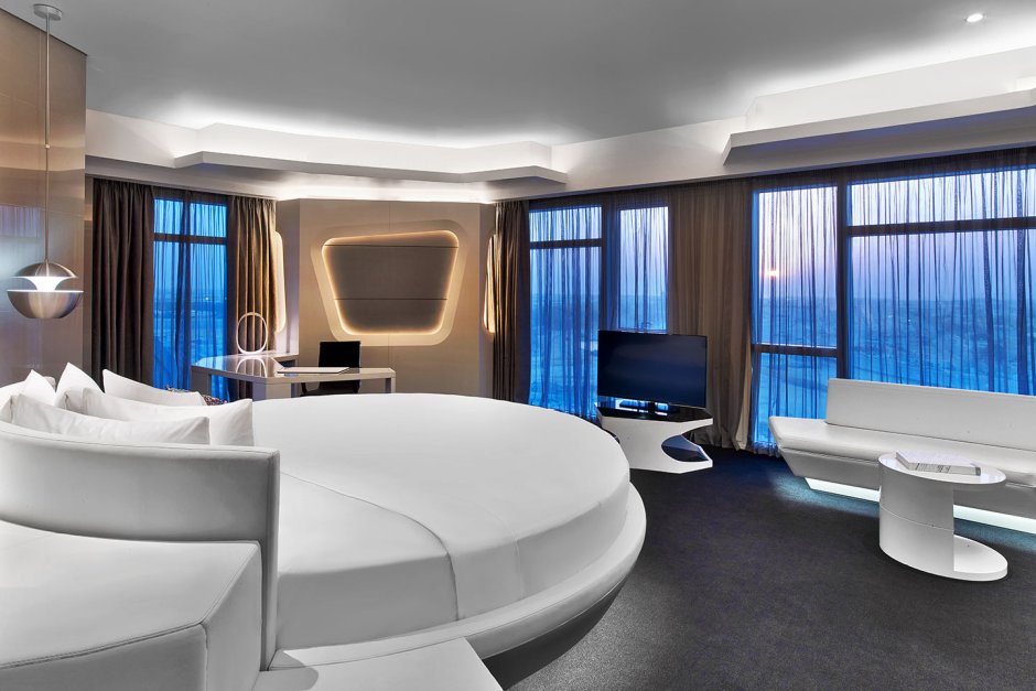 Curio Hilton Dubai