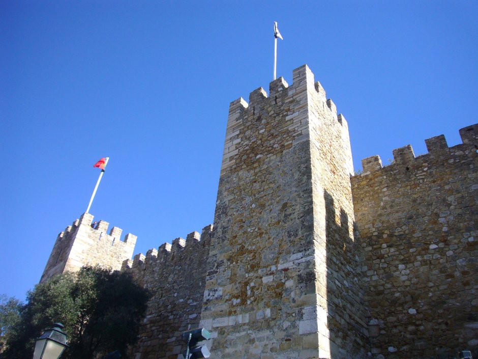 Интерьер замок Сан Хорхе Лиссабон 12 век