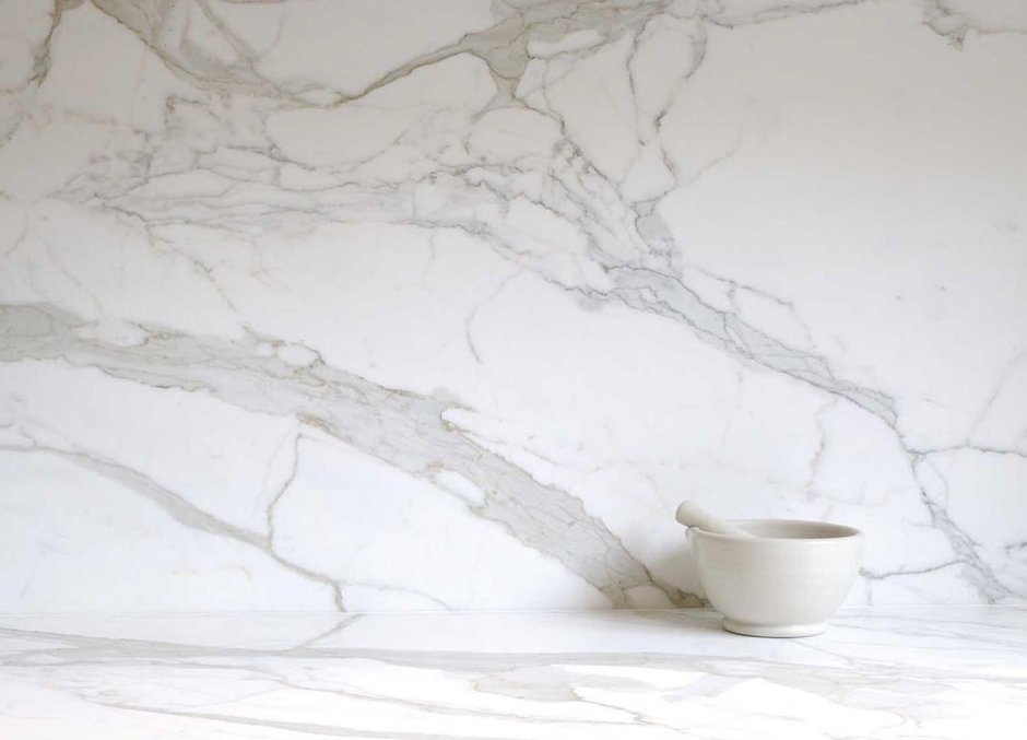 Камень Calacatta Marble