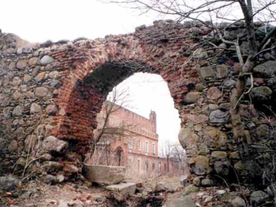 Замок Фишхаузен Приморск