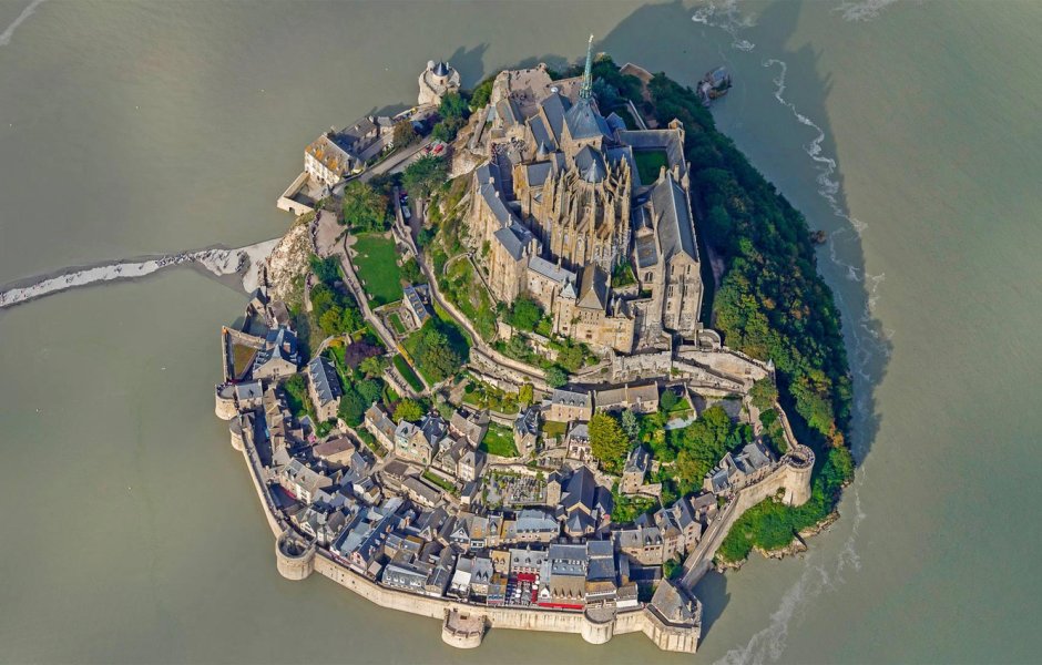 Остров-крепость Мон-сен-Мишель