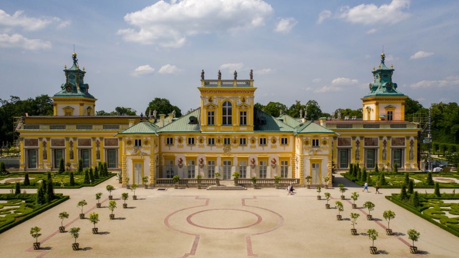 Польский дворец Вилянув