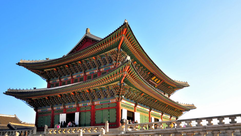 Дворец Кенбоккун в Сеуле вертикальное изображение