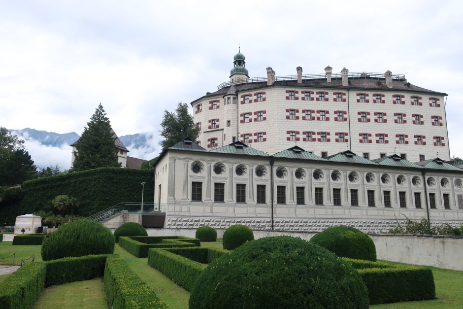 Innsbruck замок Амбрас