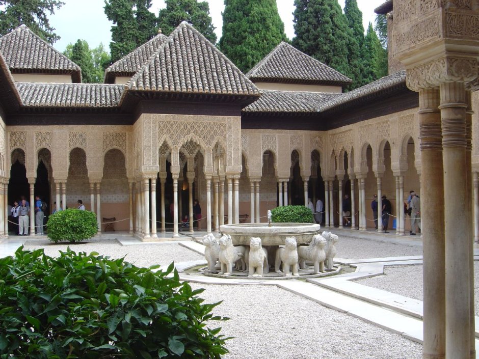 Дворец Комарес Альгамбра зал послов