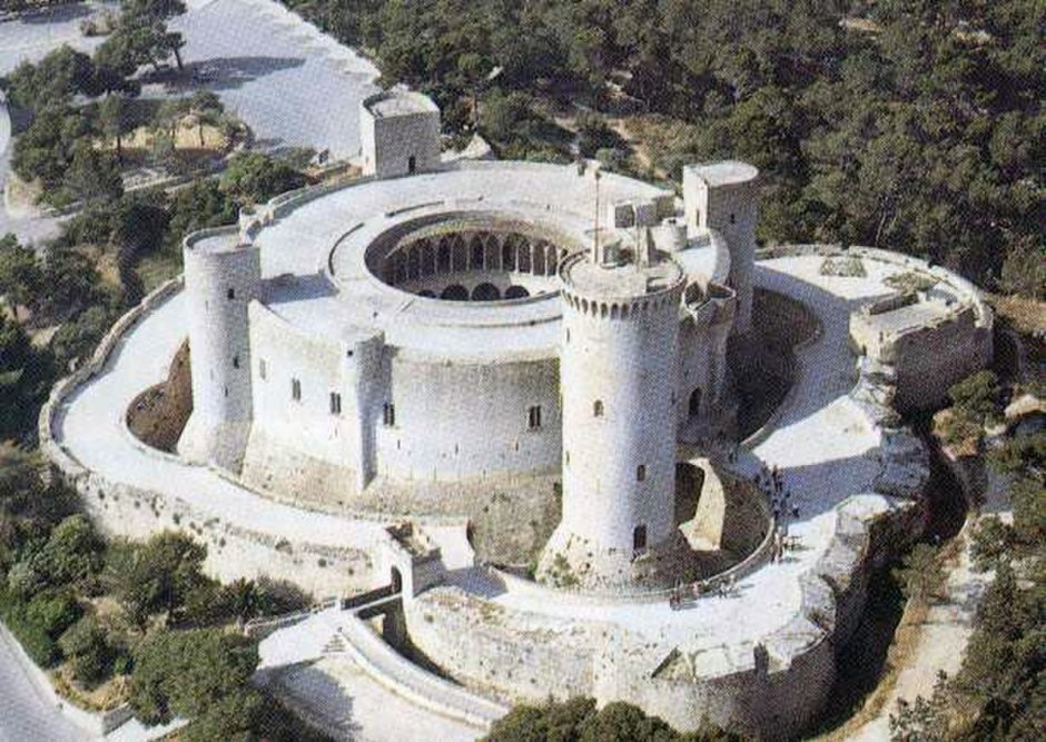 Замок Бельвер Пальма