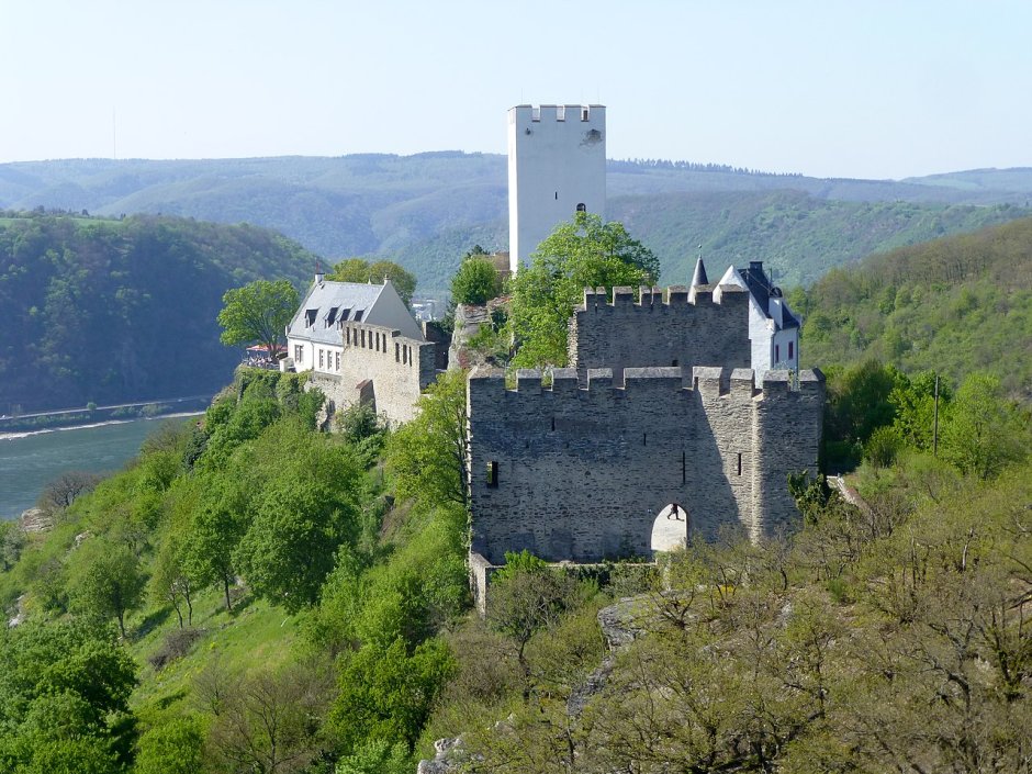 Замок Эльц Долина реки Эльцбах Германия