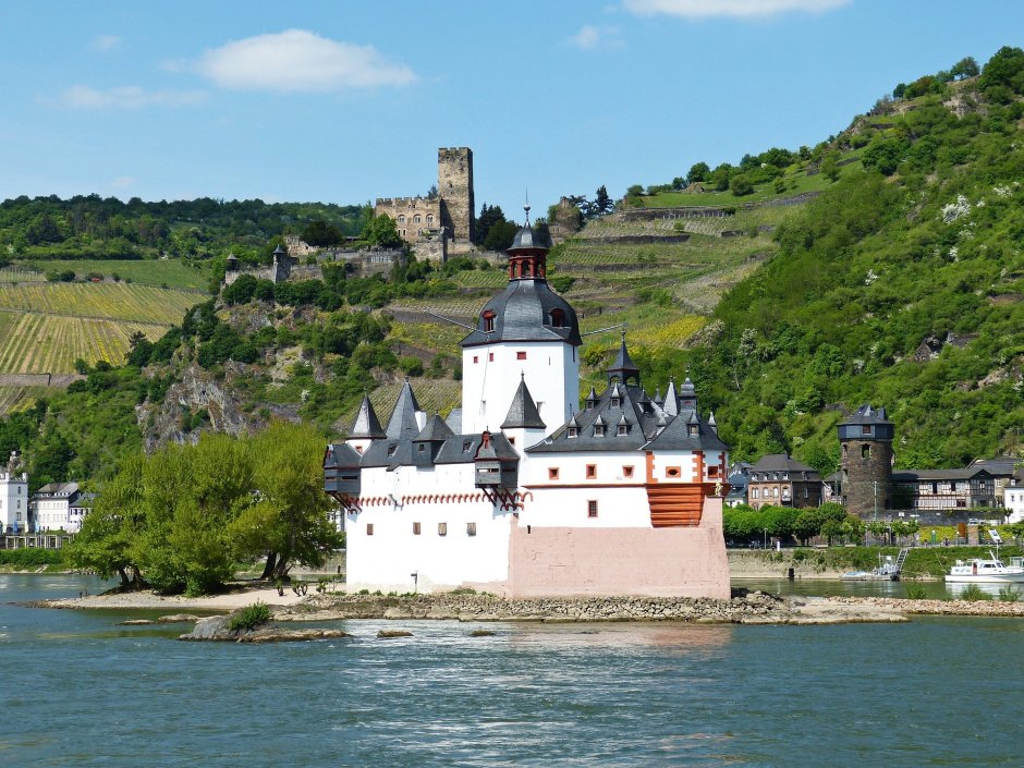 Кенигсвинтер замок Драхенбург