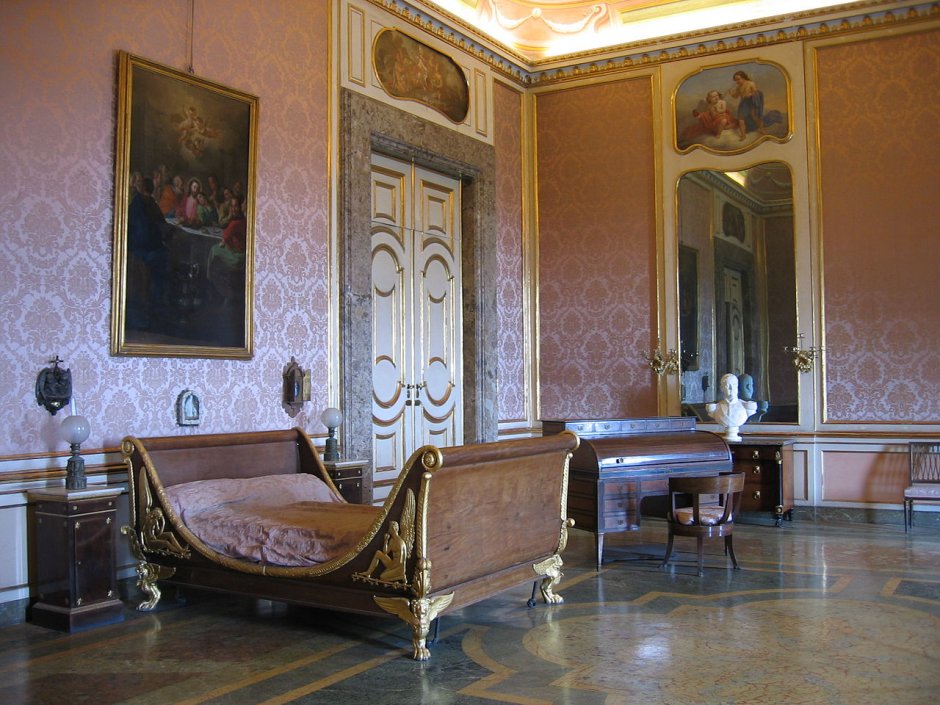 Казерта Королевский дворец зал Александра