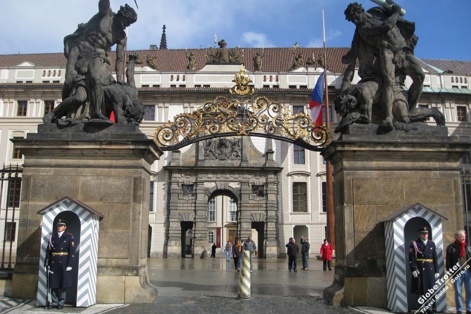 Старый Королевский дворец Прага
