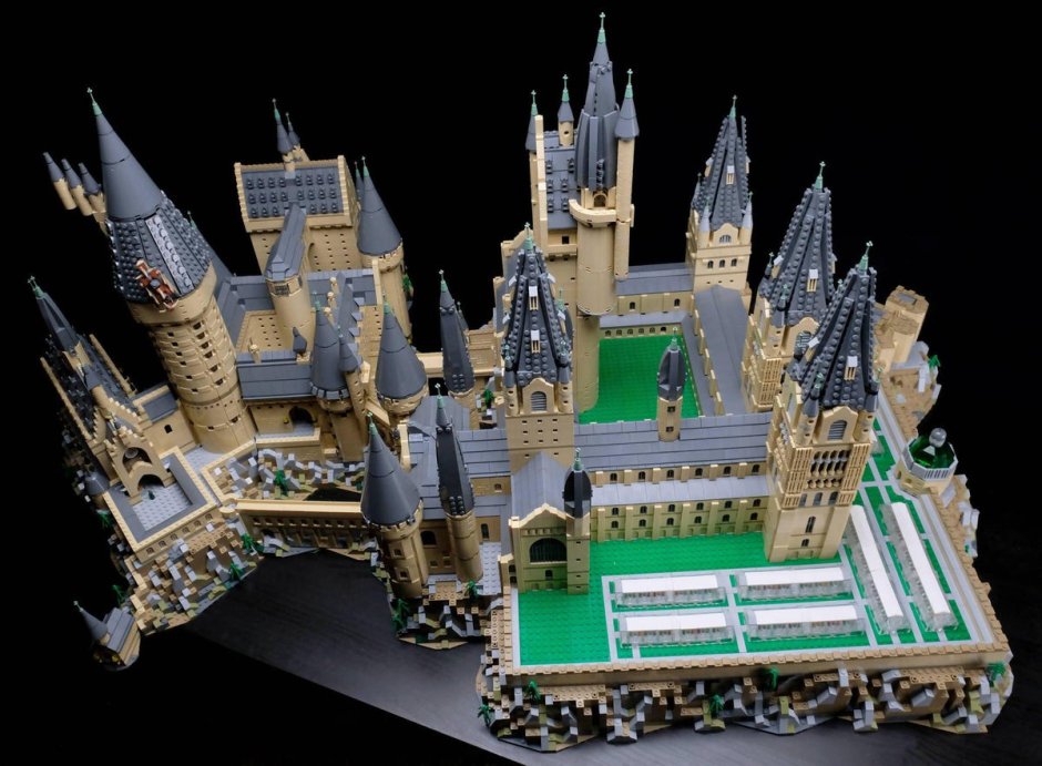 Замок Hogwarts LEGO