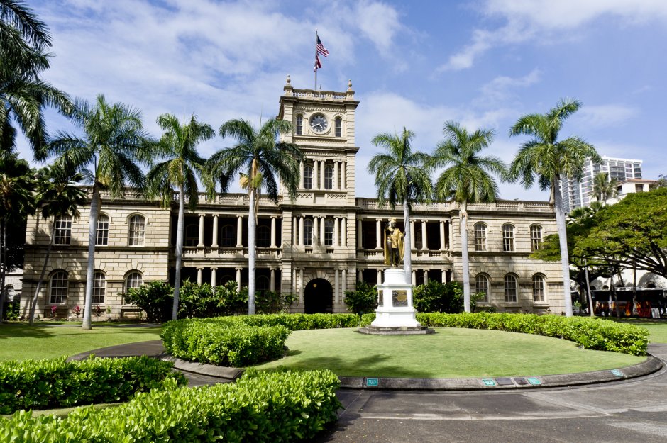 Дворец Иолани на Гавайях