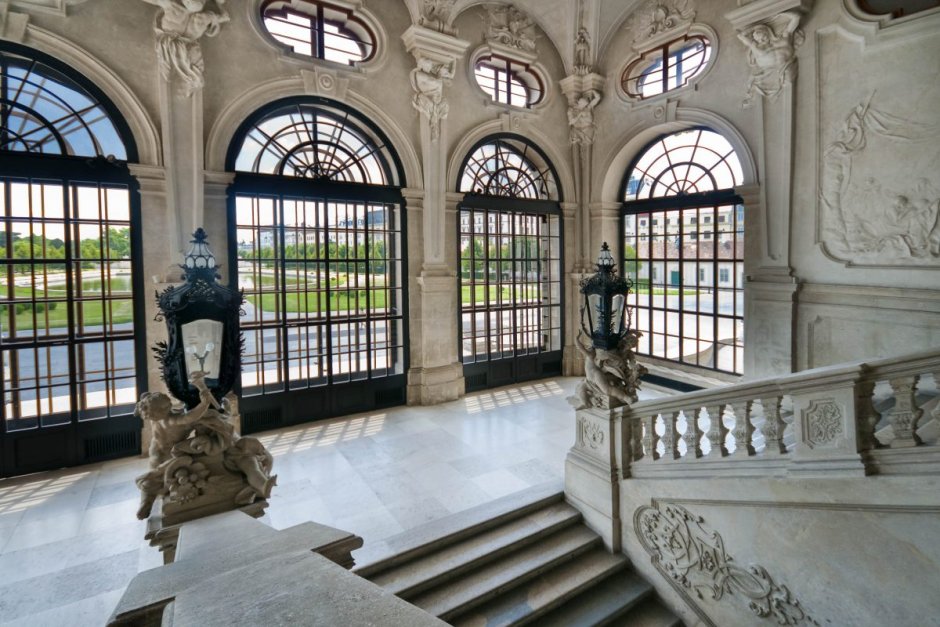 Дворец правосудия в Вене лестница