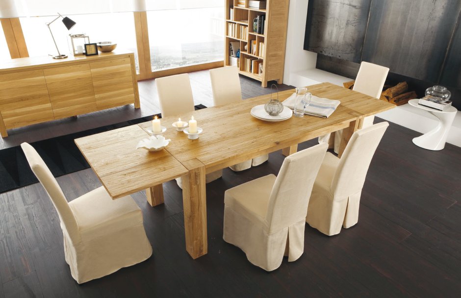 Деревянные столы для гостиной