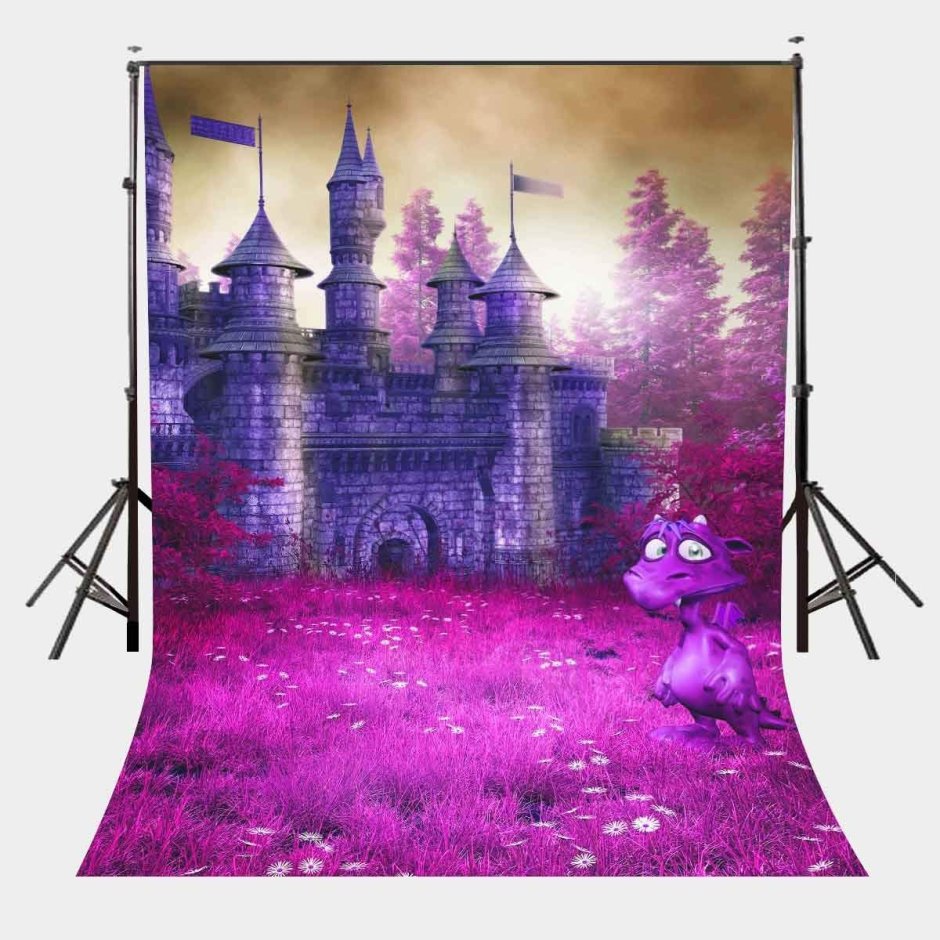 Огромный замок фиолетовый