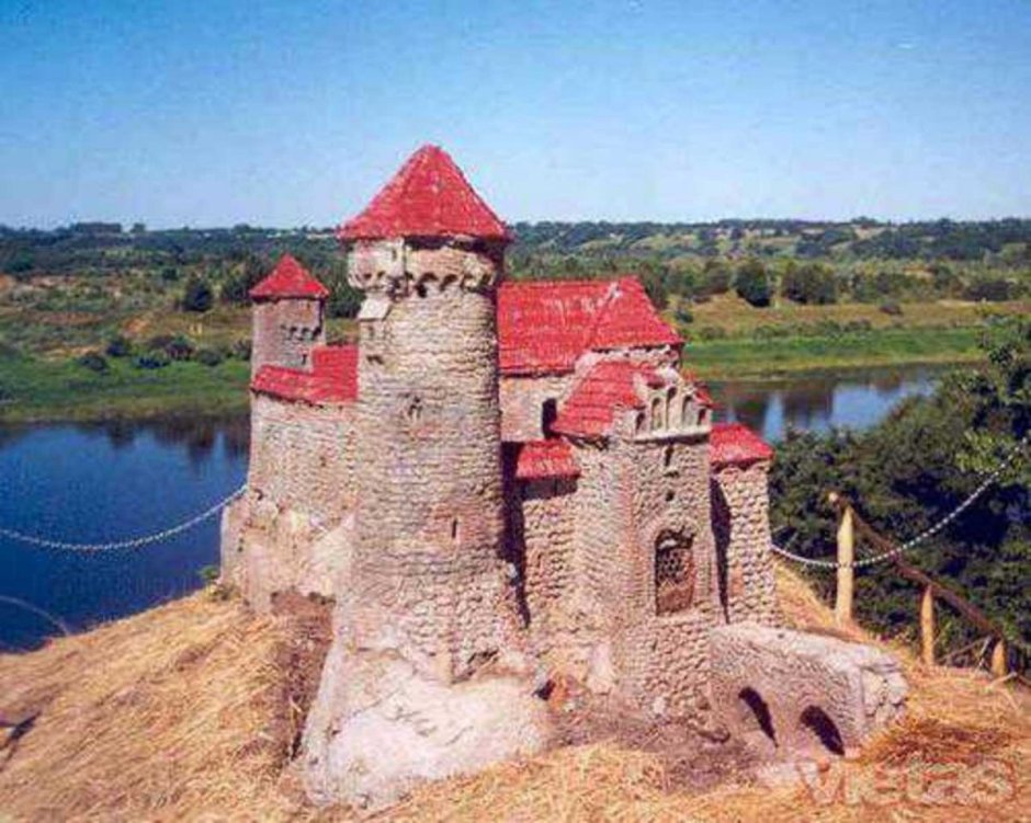 Динабургский замок в Латвии