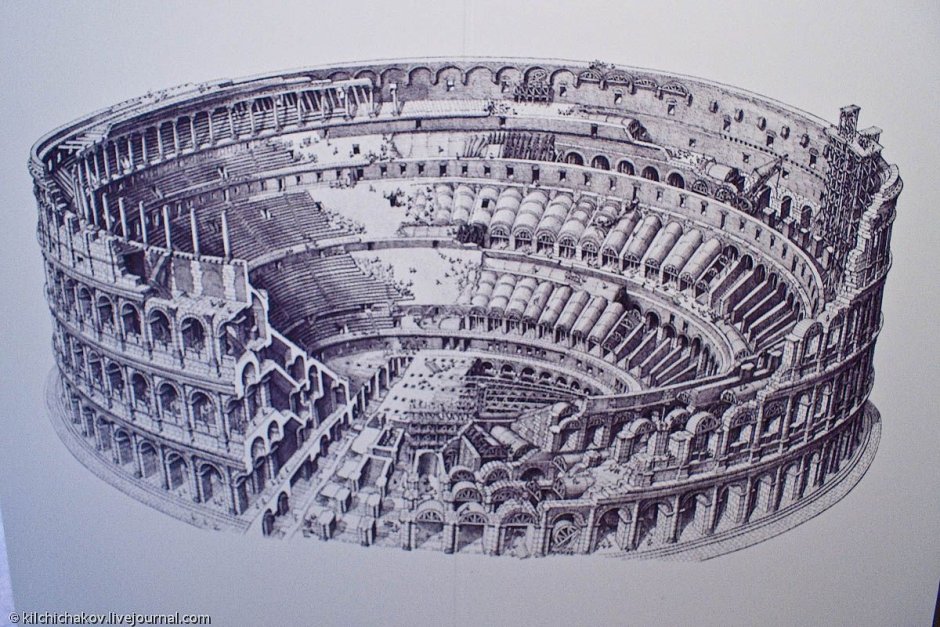 Амфитеатр Флавиев Колизей с планом