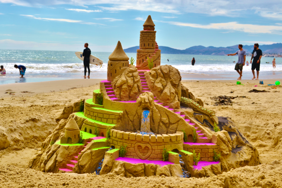 Пляж песочный замок арт