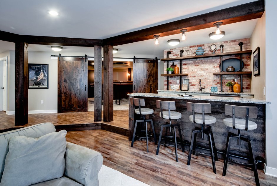 A High Stand in House Bar