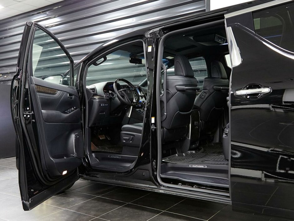 Toyota Alphard III Рестайлинг, 2021