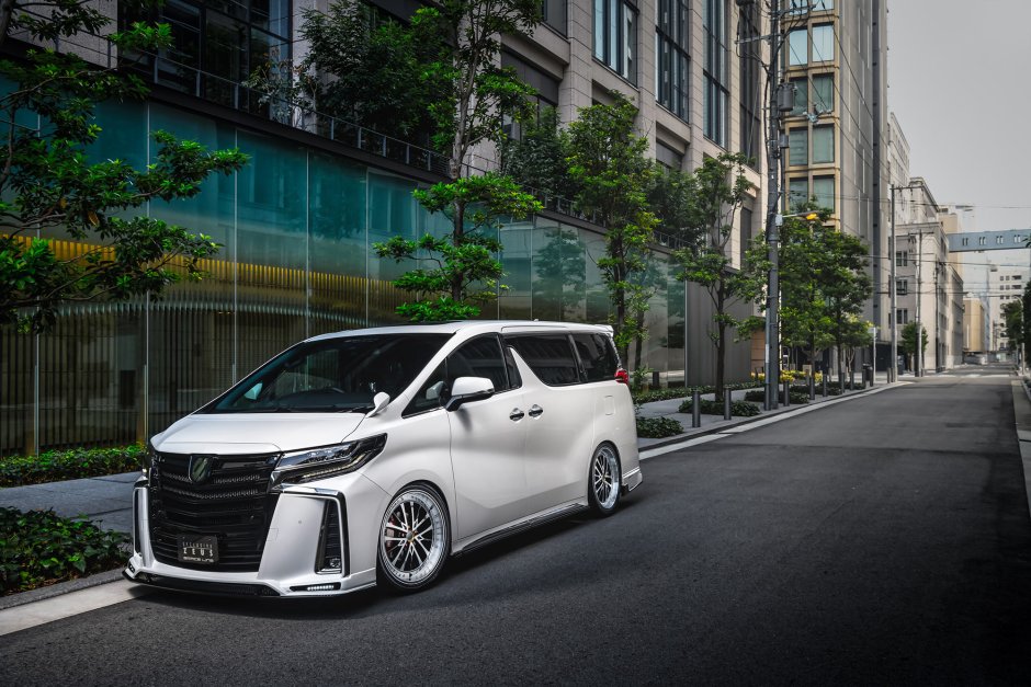 Проекты Alphard Group