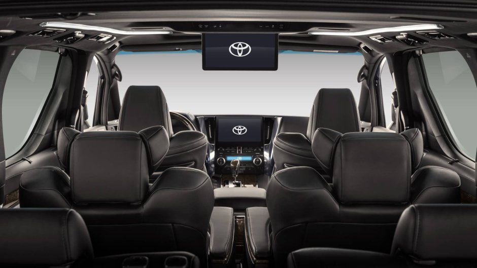 Toyota Minivan Alphard