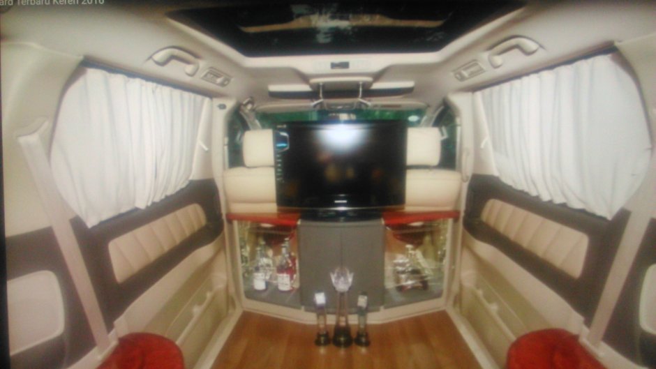 Toyota Alphard 2022 салон