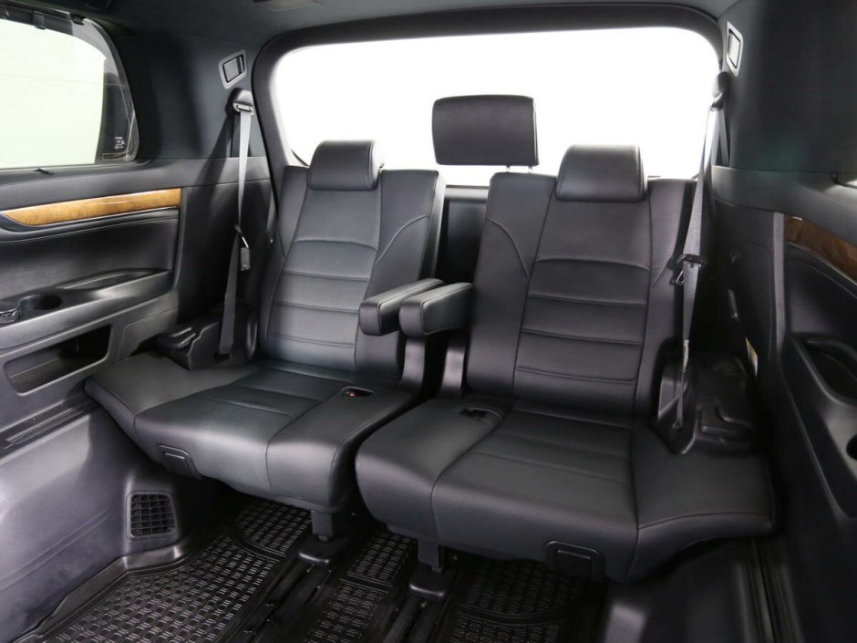 Toyota Alphard 2019 черный