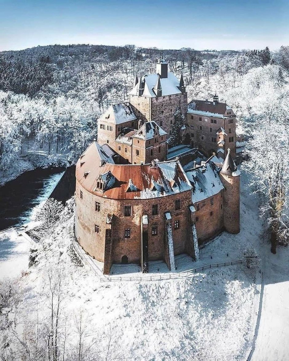 Замок Гнандштайн в Саксонии