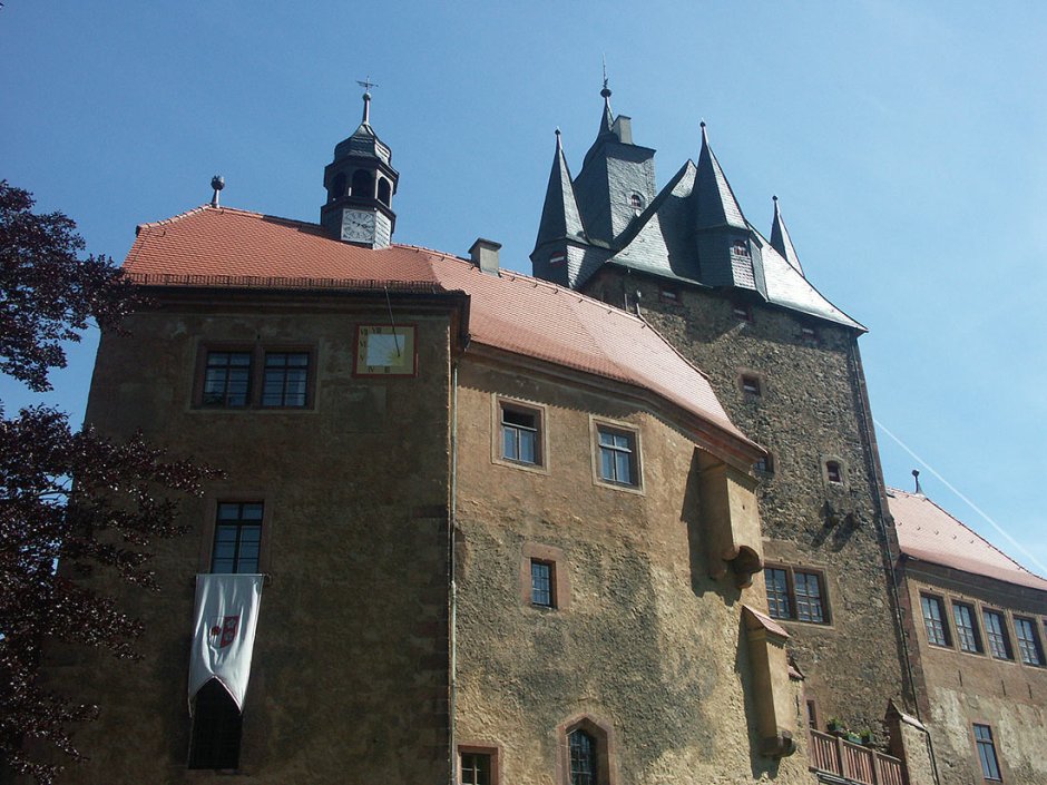 Замок Гнандштайн в Саксонии (начало XII В.)
