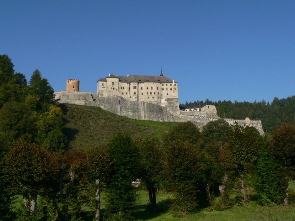 Моравский замок Штернберк