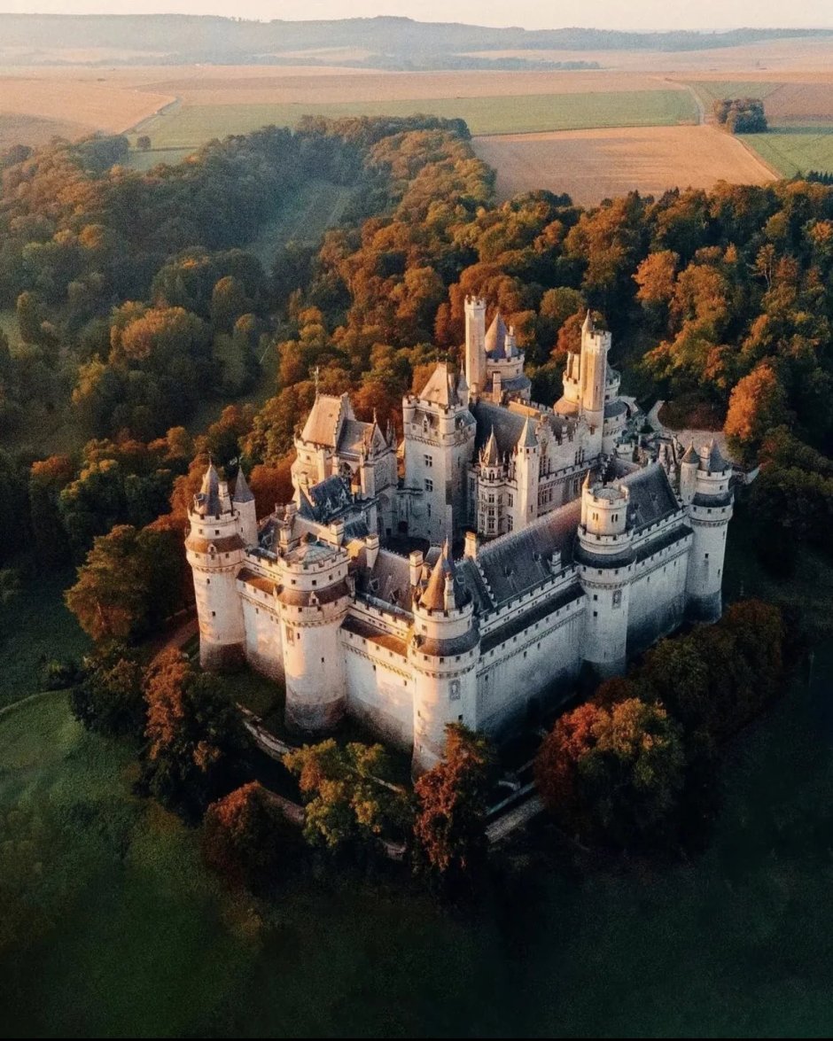 Средневековый замок изнутри