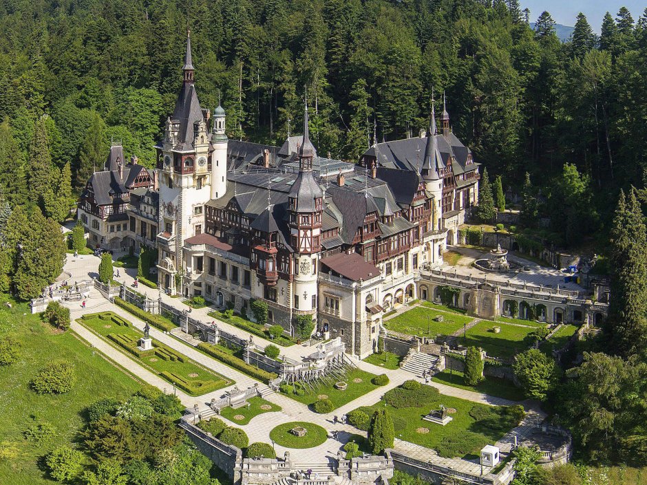Замок Пелеш Румыния