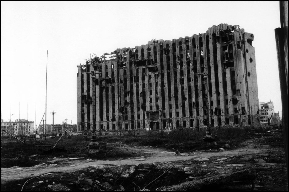 Дворец Дудаева штурм Грозного 1995