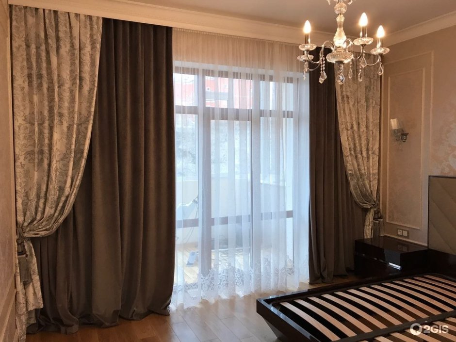 Карниз для штор в гостиную