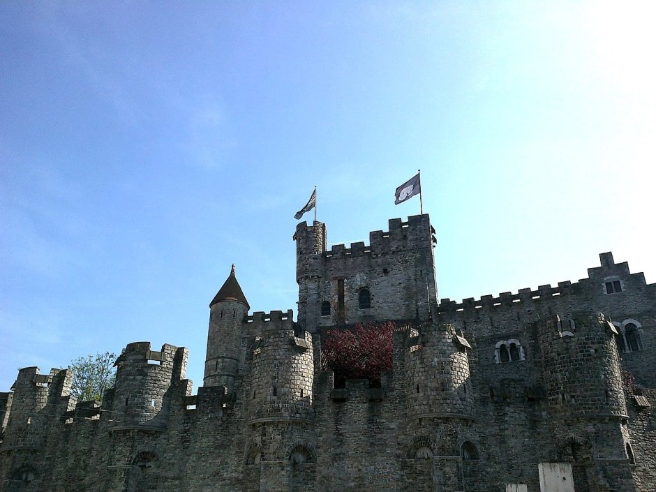 Фрески замок графов фландрских в Генте