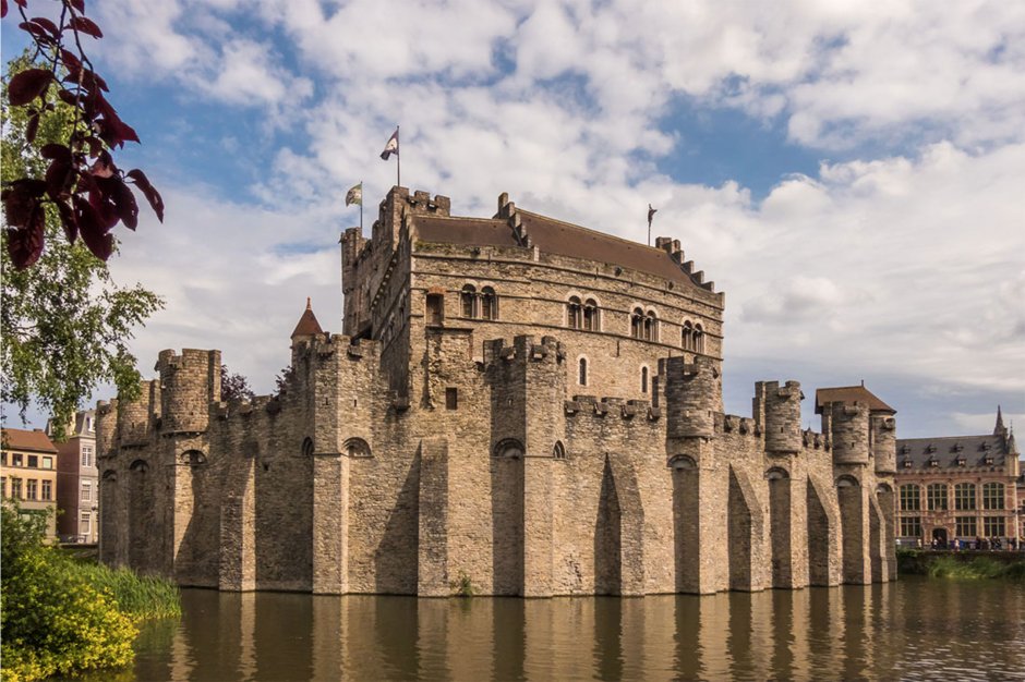 Замок Гравенстен Бельгия план