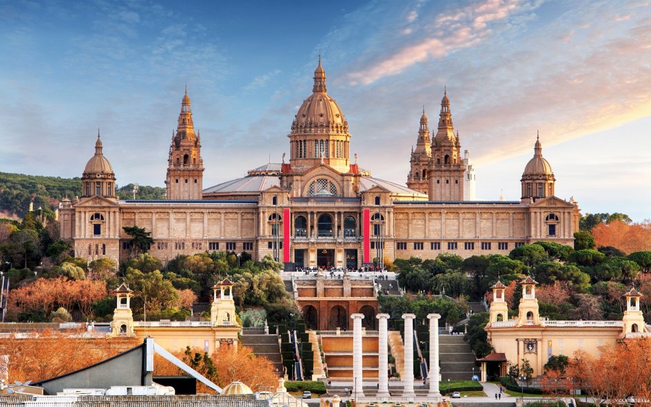Национальный дворец Каталонии в Барселоне
