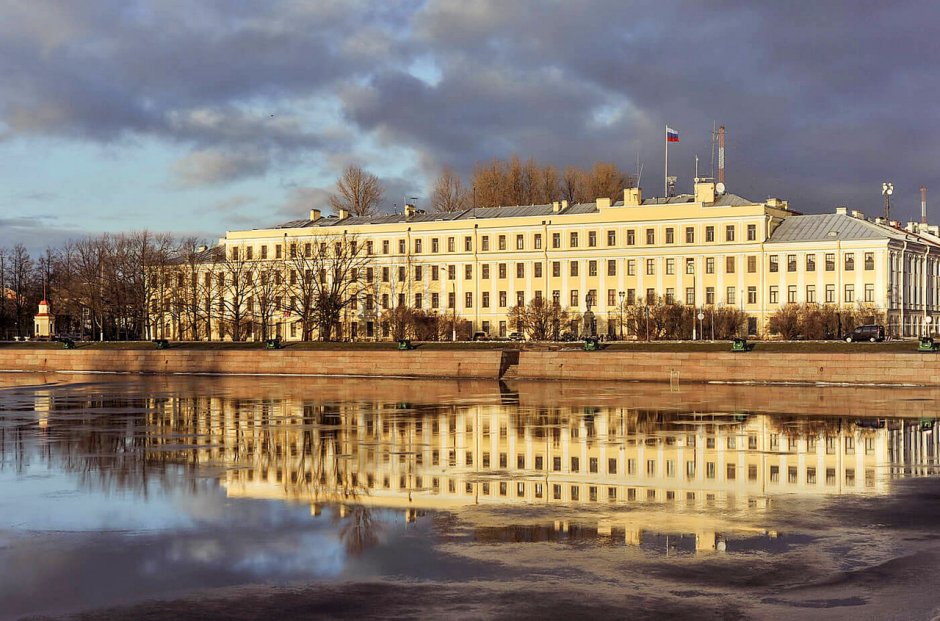 Дворец Меньшикова в Кронштадте