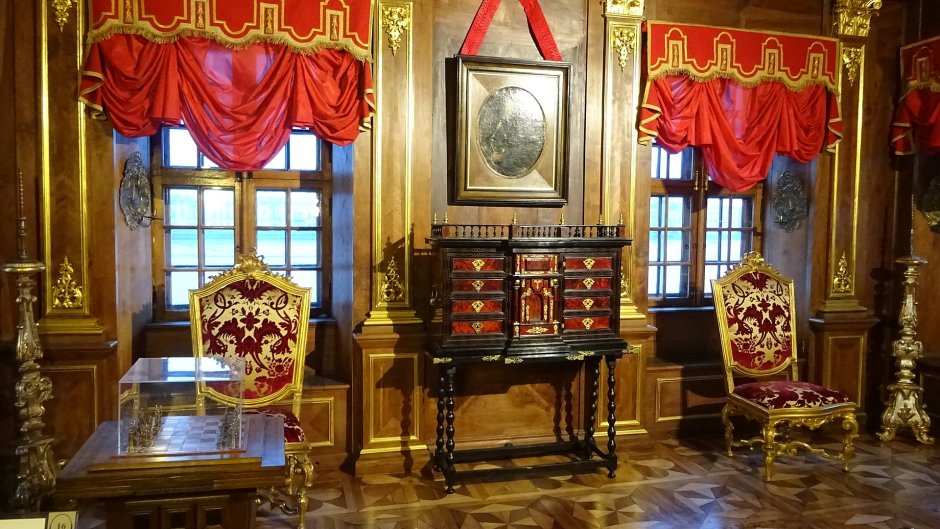 Дворец Меншикова Петра 1 в Санкт-Петербурге