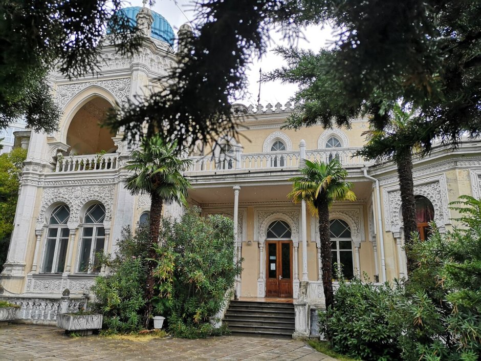 Летний дворец Эмира Бухарского “Ситораи мохи Хоса”