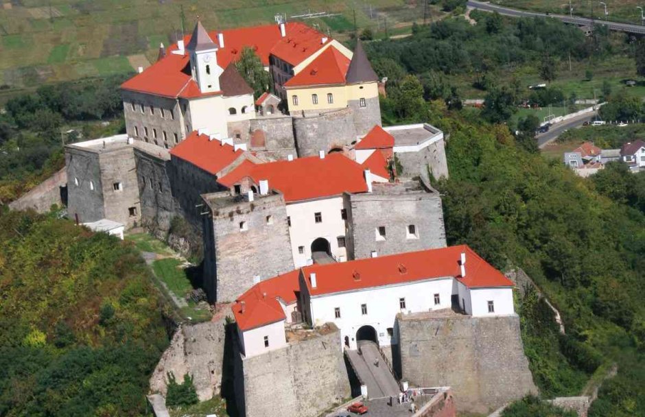 Ужгород замковая гора