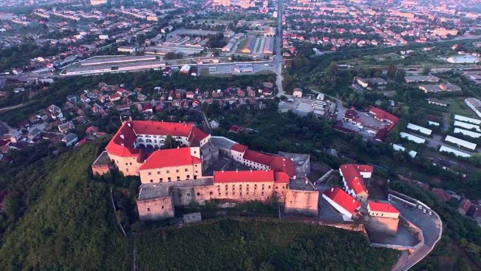 Замок Шенборн в Закарпатье