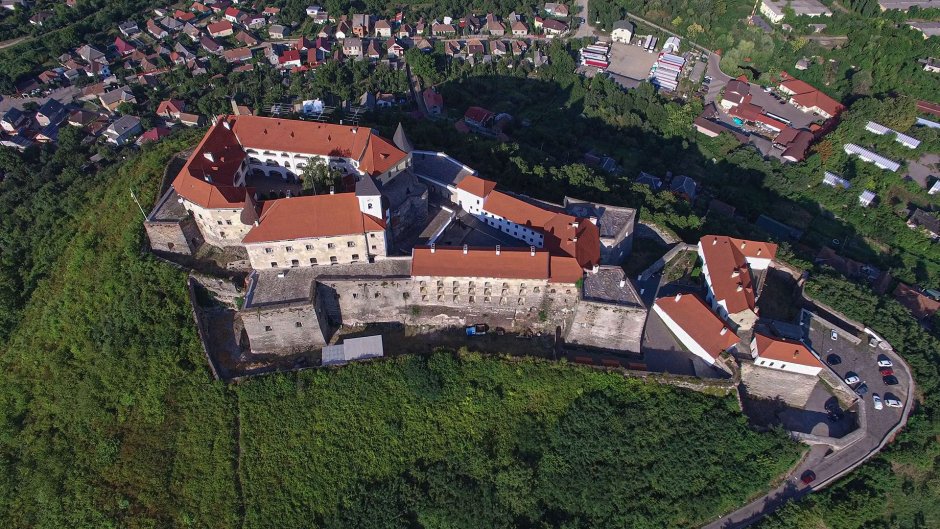Замок Паланок на карте